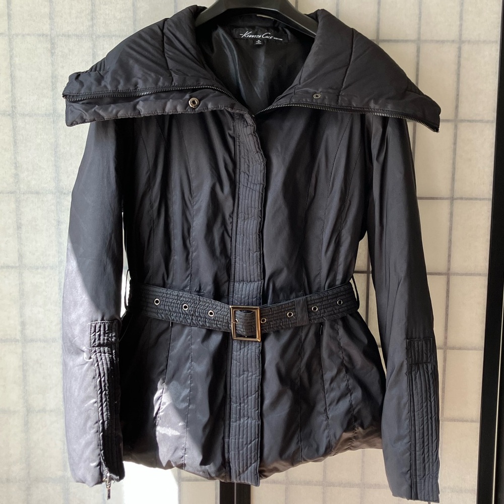 Kenneth Cole New York Down Feather Puff Jacket Buckle Belt Zipper Pockets Cuffs